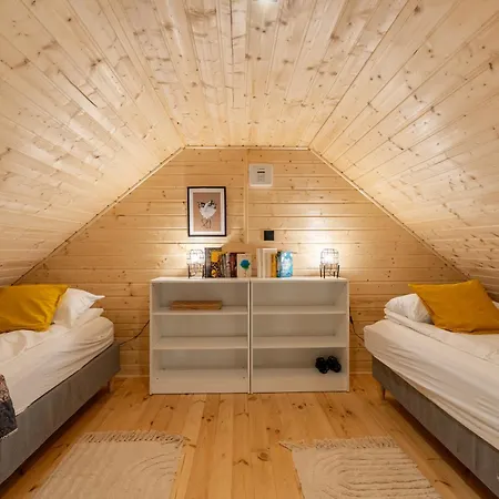 Domek alpejski Pan Modrzew - Slow - Hamaki - Chill - Ogrodzony Teren Pet Friendly Zachelmie (Jelenia Gora)