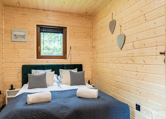 Pan Modrzew - Ogrodzony Teren Pet Friendly Chalet