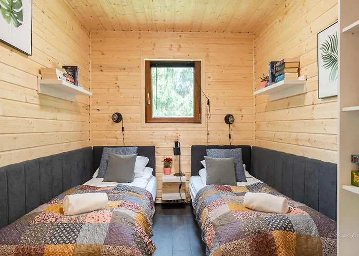 Pan Modrzew - Ogrodzony Teren Pet Friendly Chalet Zachelmie (Jelenia Gora)